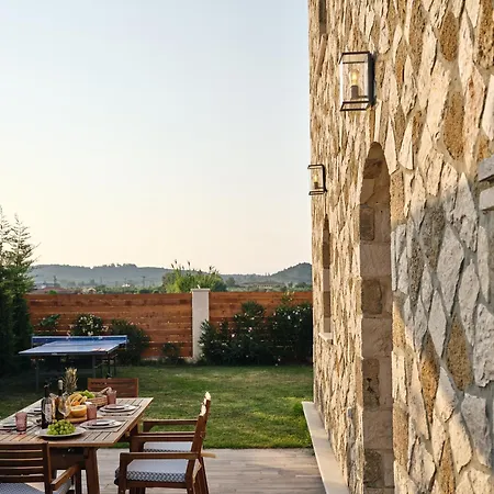 Casa Di Pietra, A Private Retreat With Heated Pool, By Thinkvilla Villa