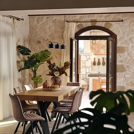 Casa Di Pietra, A Private Retreat With Heated Pool, By Thinkvilla Villa *