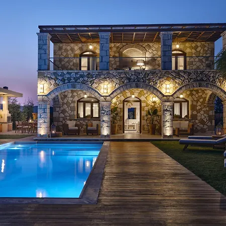 Villa Casa Di Pietra, A Private Retreat With Heated Pool, By Thinkvilla Gaitani