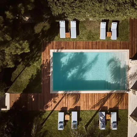 Casa Di Pietra, A Private Retreat With Heated Pool, By Thinkvilla * Gaitani