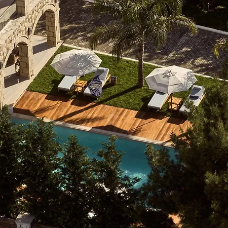 Casa Di Pietra, A Private Retreat With Heated Pool, By Thinkvilla *