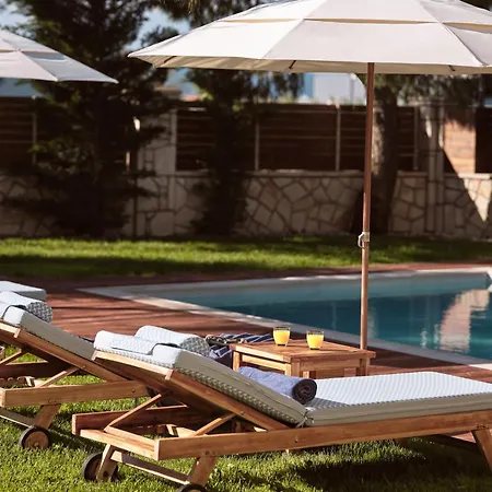 Casa Di Pietra, A Private Retreat With Heated Pool, By Thinkvilla Gaitani